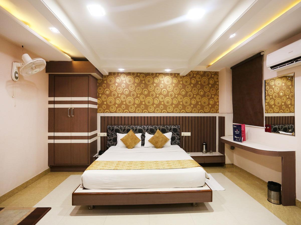 Hotel Shree Vinayak Palace Μποπάλ Εξωτερικό φωτογραφία