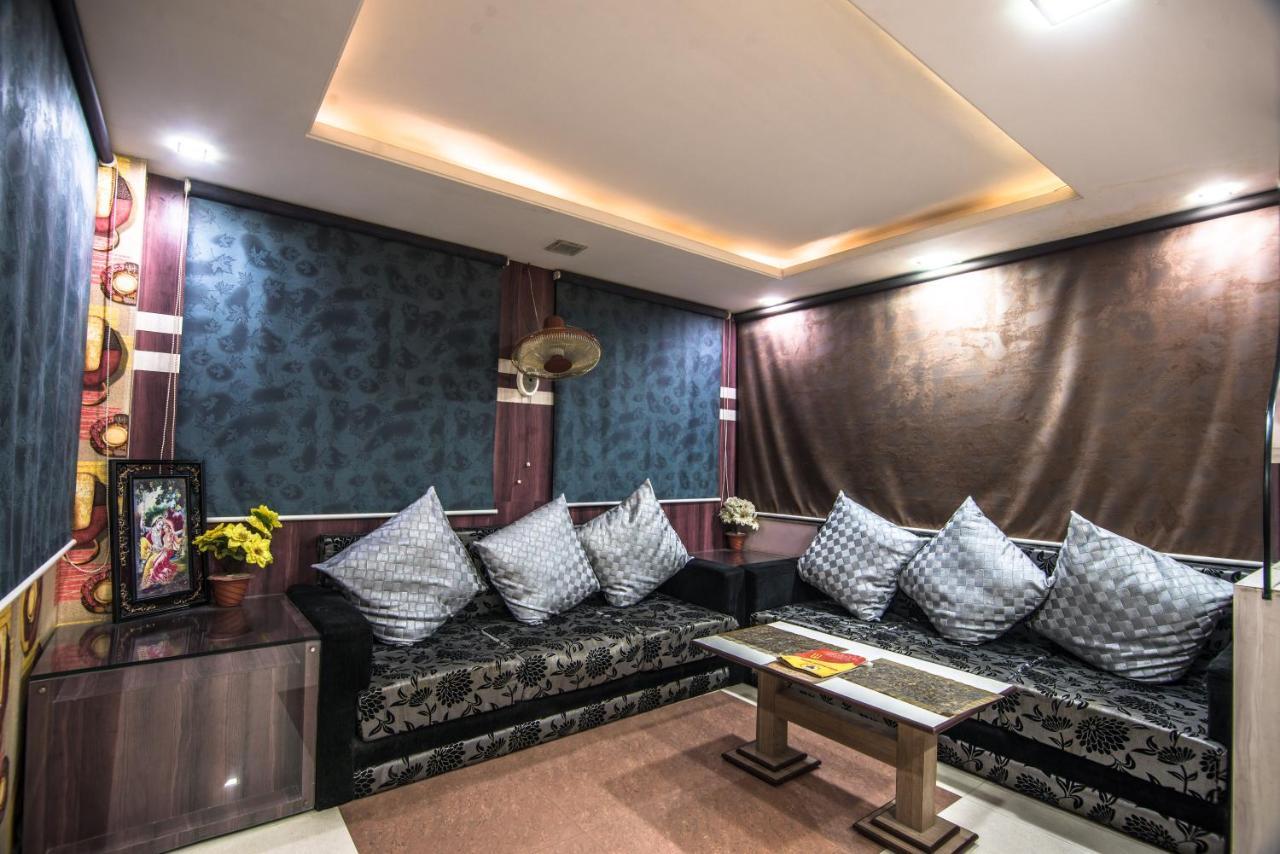 Hotel Shree Vinayak Palace Μποπάλ Εξωτερικό φωτογραφία